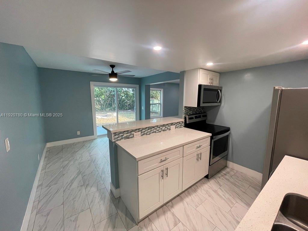 COCONUT CREEK 10TH SEC - Residential Lease