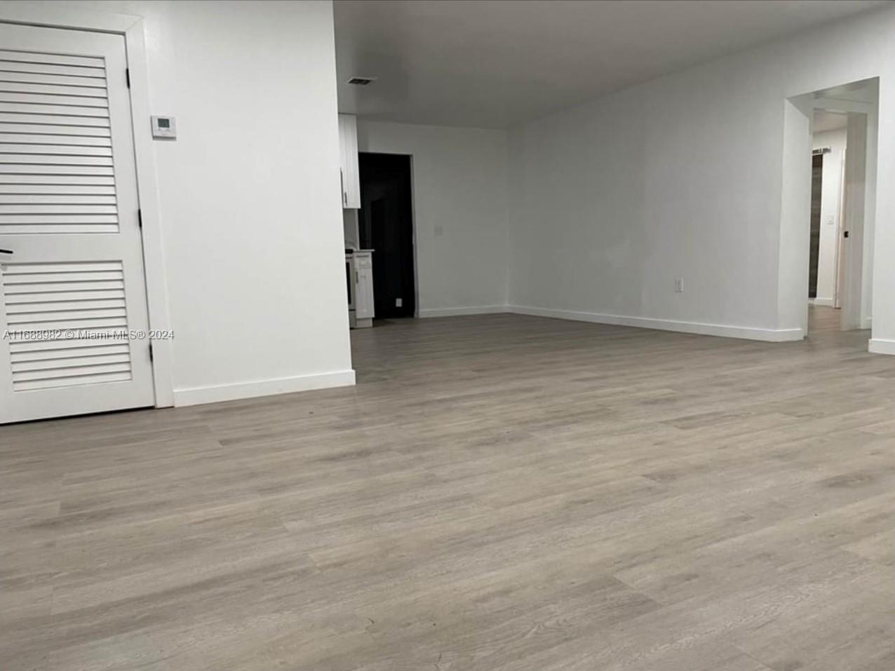 OAKLAWN SUB - Residential Lease