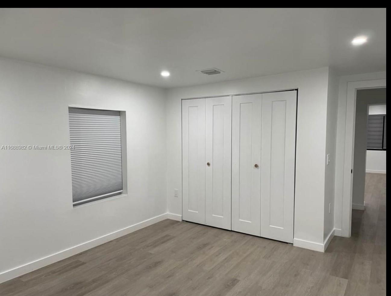 OAKLAWN SUB - Residential Lease