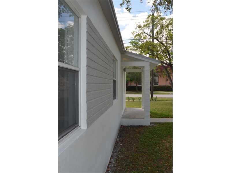 BIRD ROAD TERRACE - Residential