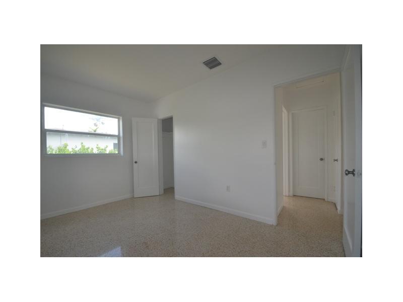 BIRD ROAD TERRACE - Residential