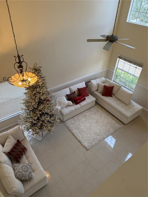 615 NW Stanford Ln Port St Lucie FL 34983