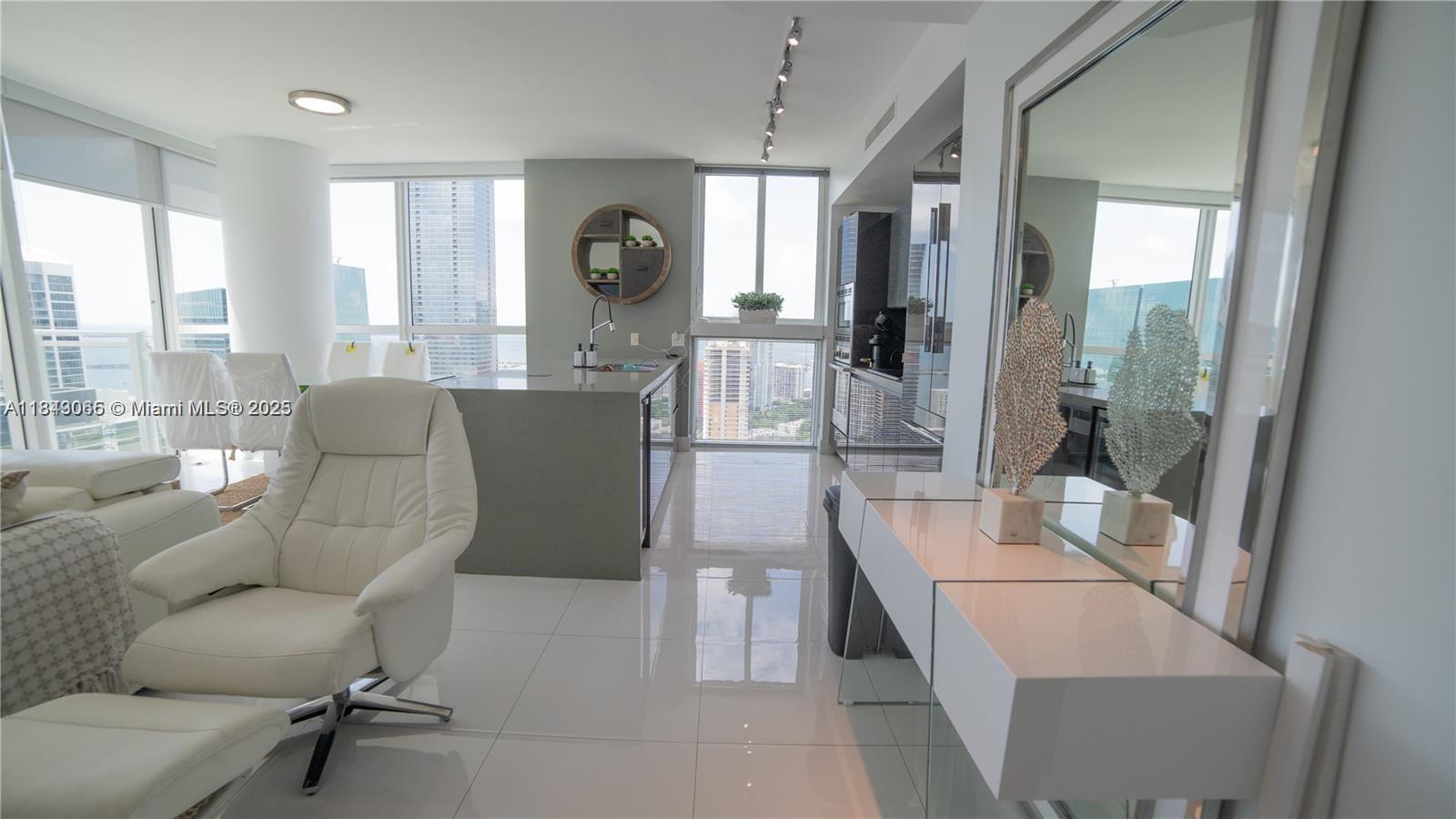 1080 BRICKELL AVE 4100