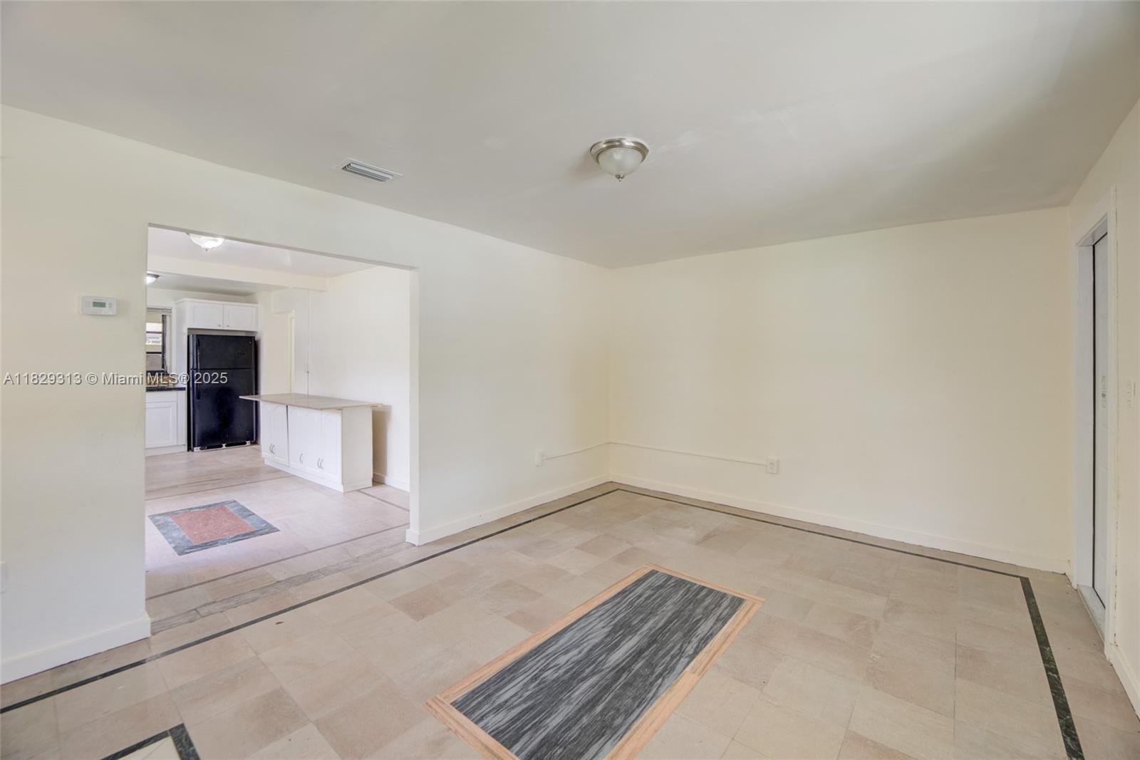 2153 NW 92nd St, Miami, FL, 33147/$445,000 3 2153 NW 92nd St
