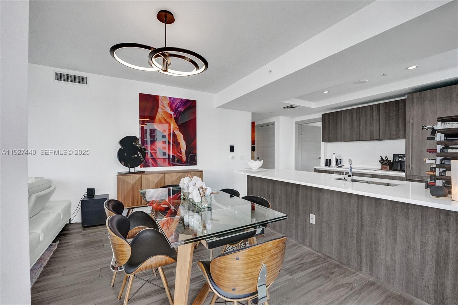 801 SMA RESIDENCES CONDO - Residential Lease