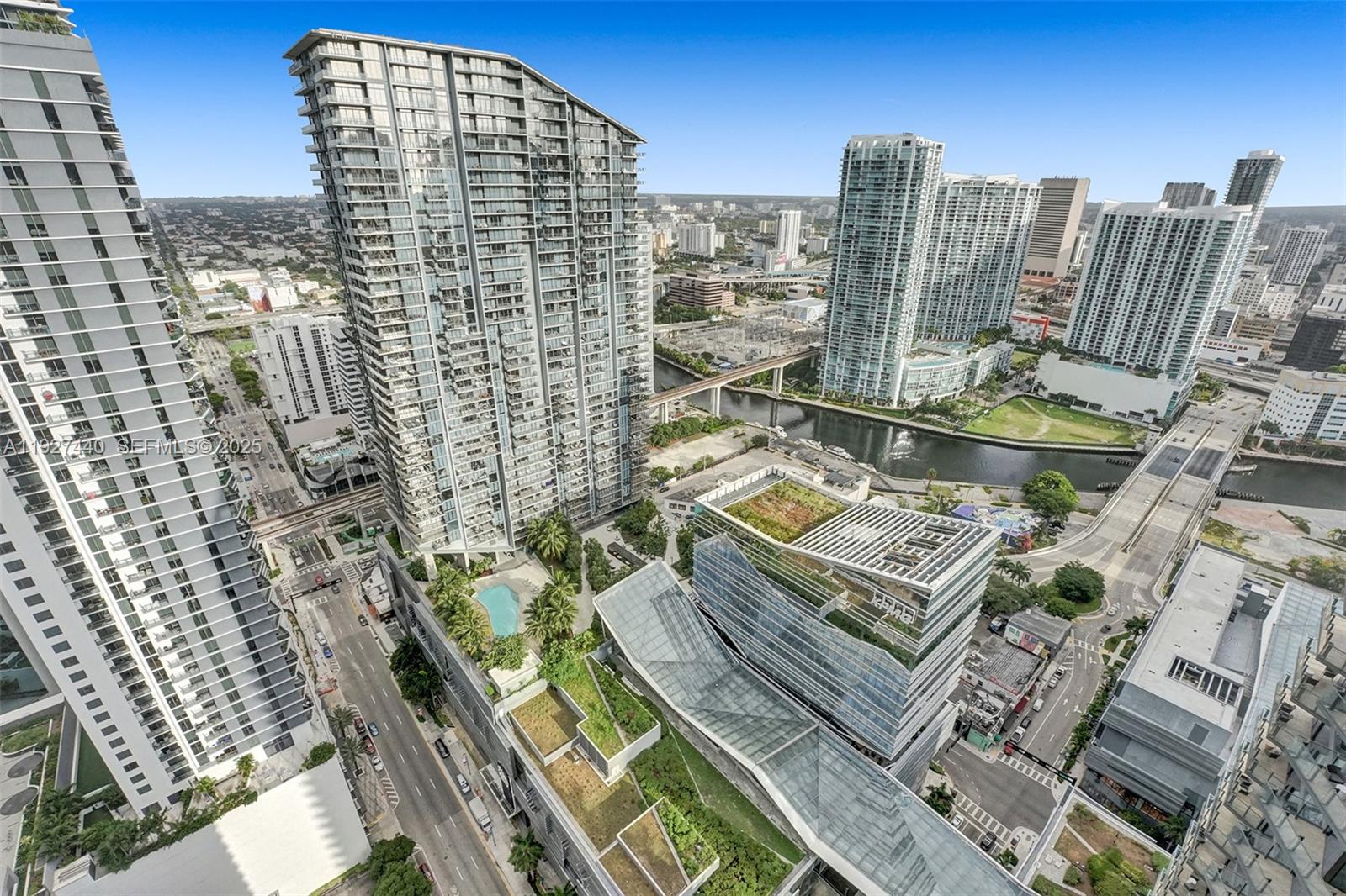 801 SMA RESIDENCES CONDO - Residential Lease