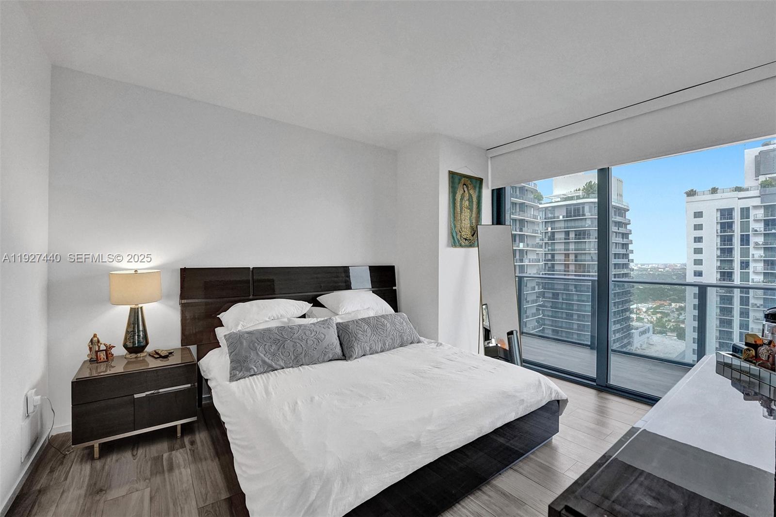 801 SMA RESIDENCES CONDO - Residential Lease