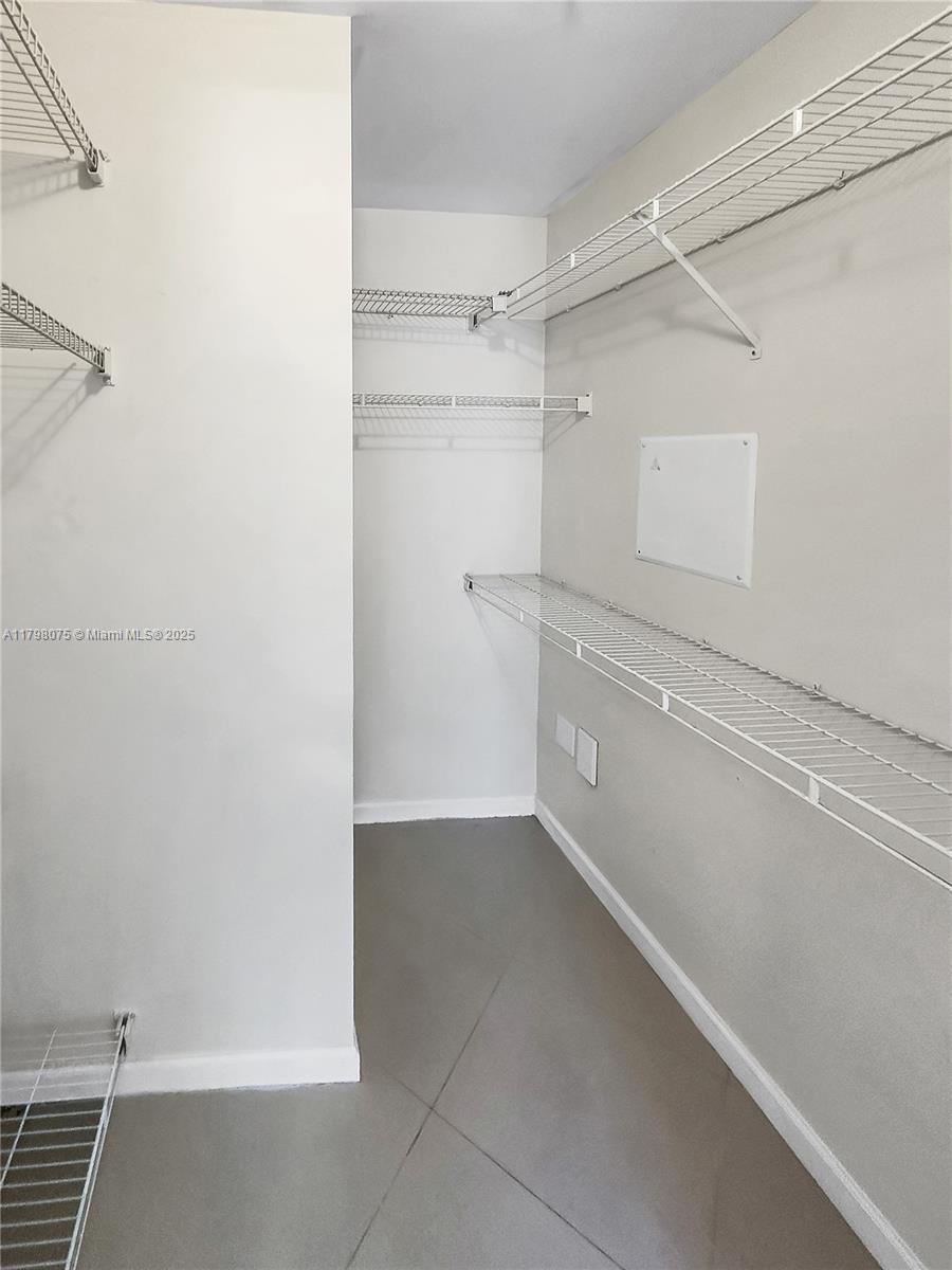 REGENT PARK CONDO - Residential