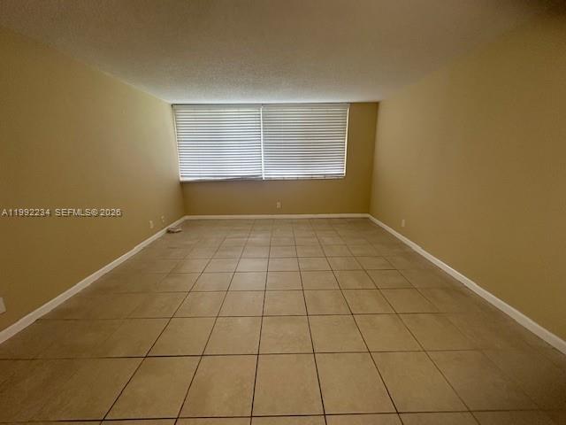 DADELAND PLACE CONDO - Residential