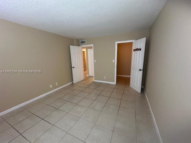 DADELAND PLACE CONDO - Residential