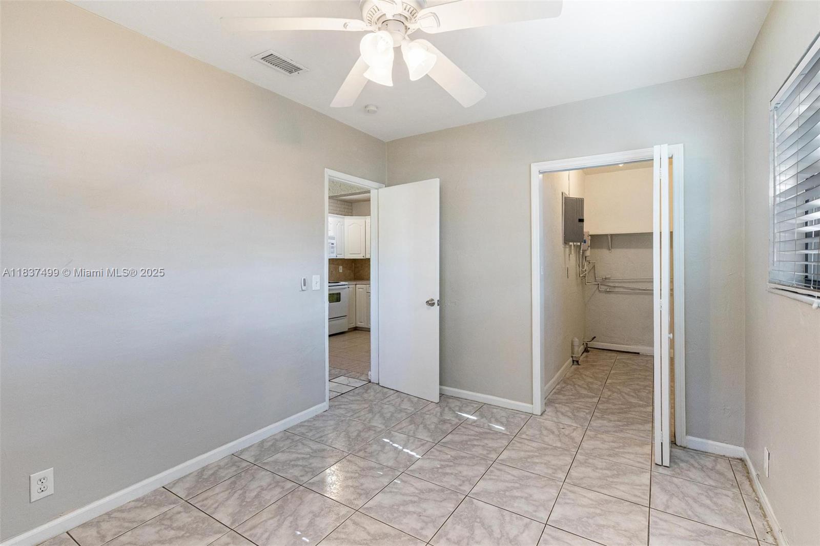 Oleander Heights - Residential