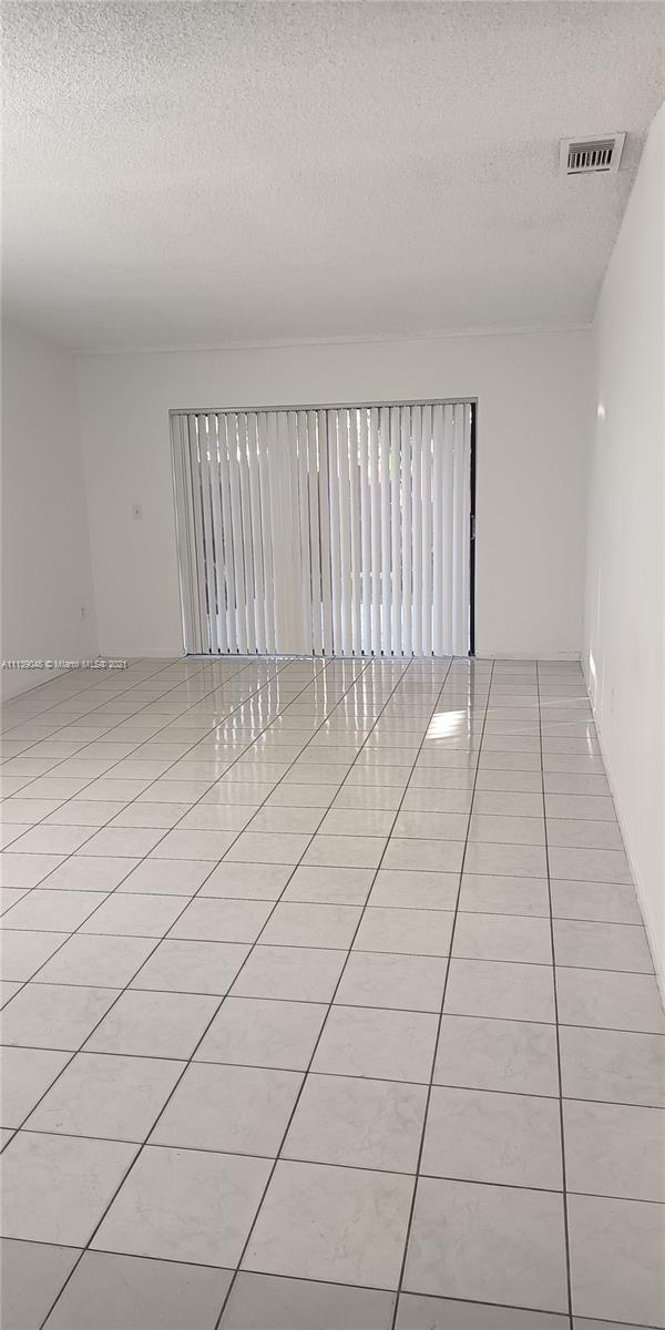 EVERGREEN HOMES VILLAS - Residential Lease