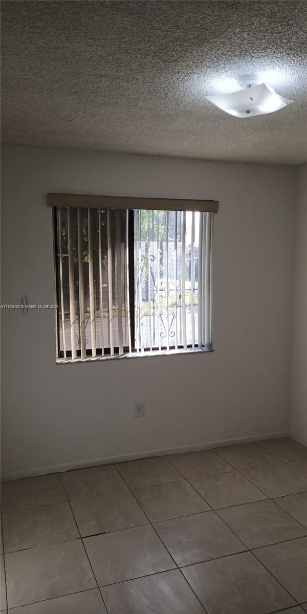 EVERGREEN HOMES VILLAS - Residential Lease