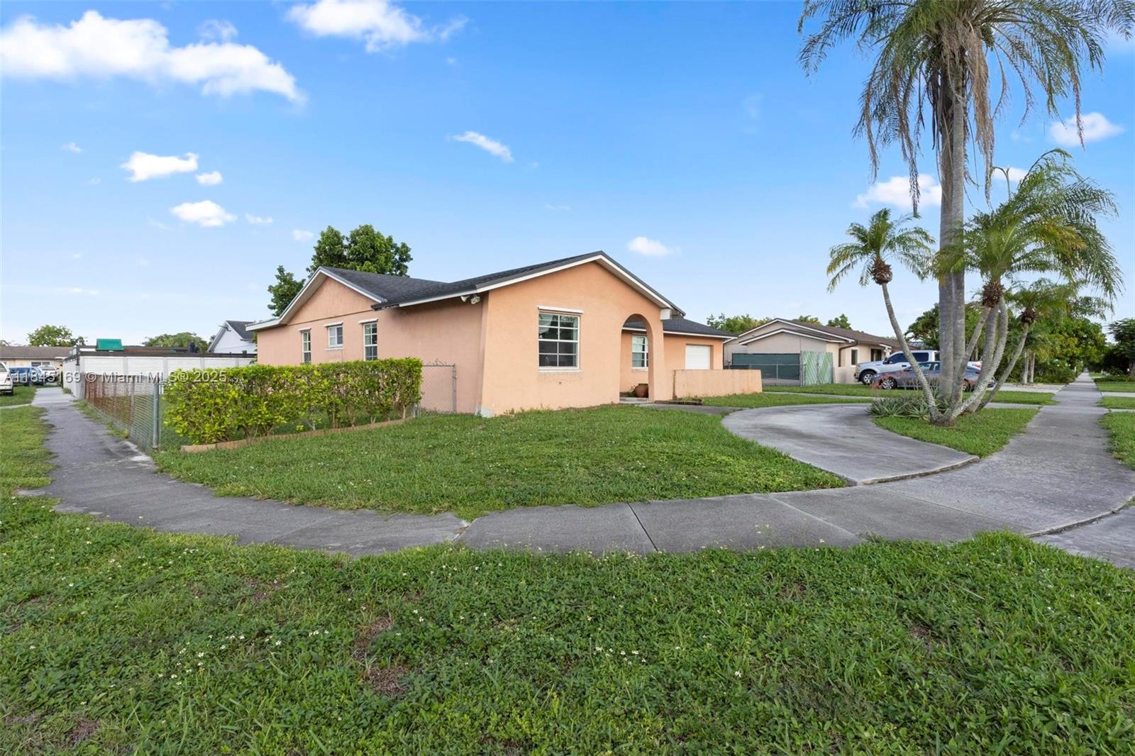 4211 SW 135th Ave