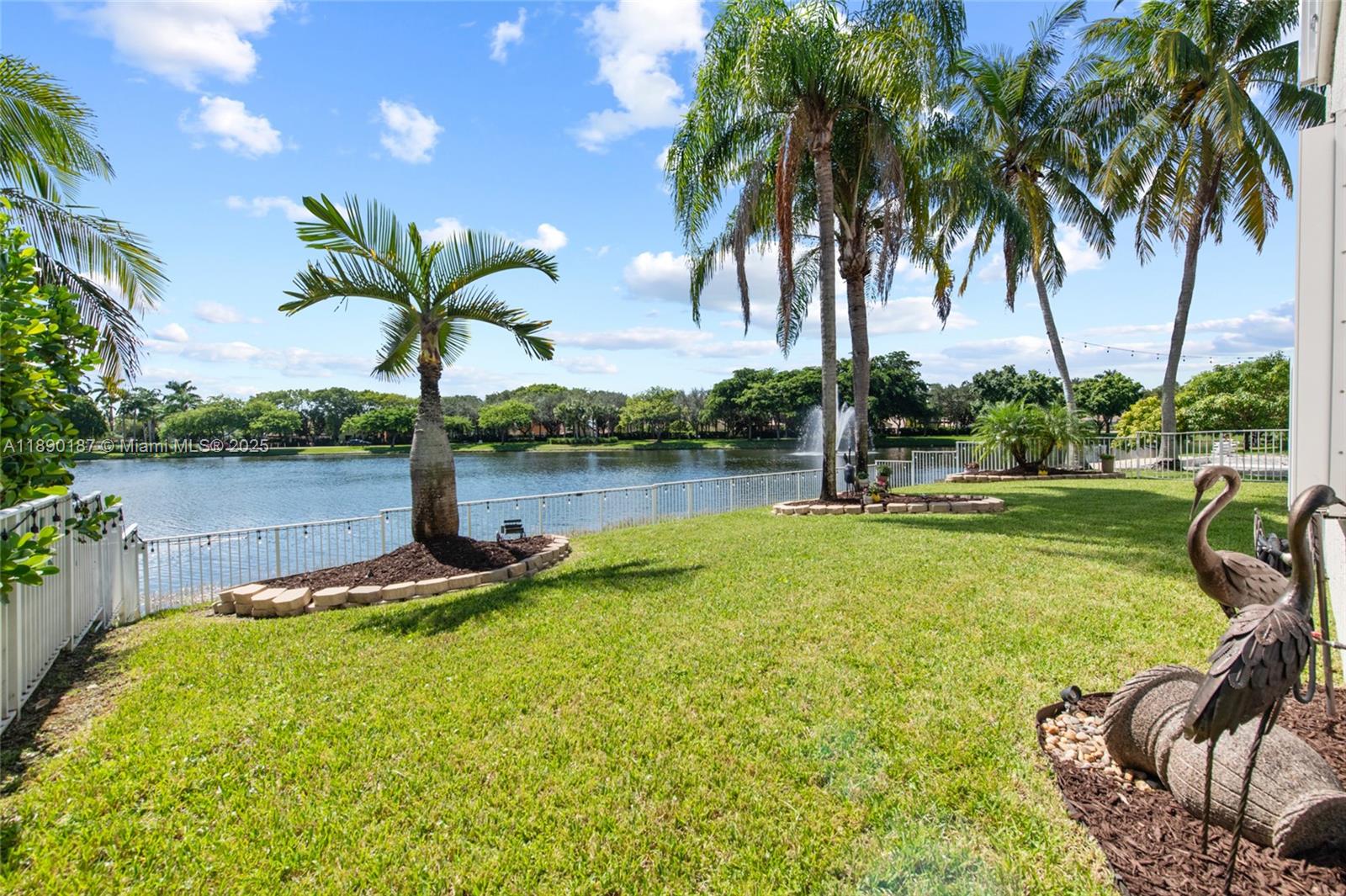 SILVER SHORES (PARCELS H - Residential