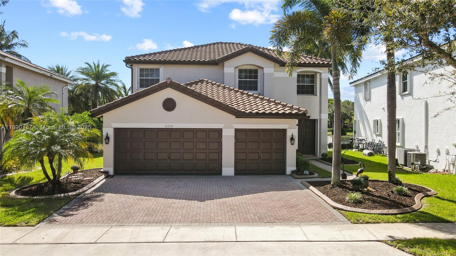 SILVER SHORES (PARCELS H - Residential