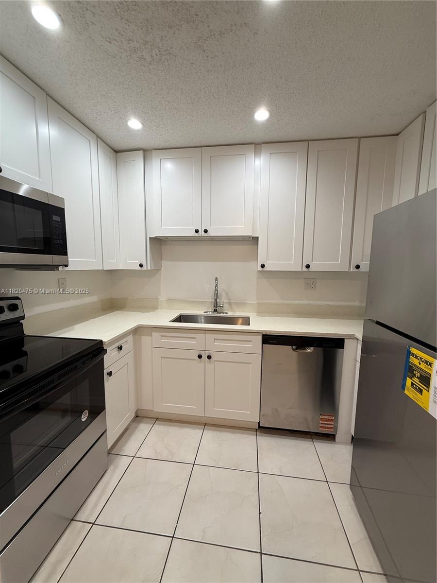 11392 Royal Palm Blvd 11392, Coral Springs, Broward County, Florida - 2 Bedrooms  
1 Bathrooms - 