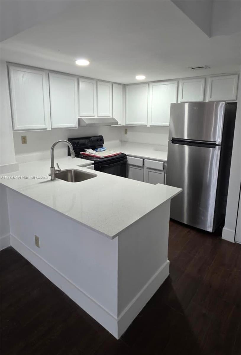 CLEAR LAKE CLUB CONDO - Residential Lease