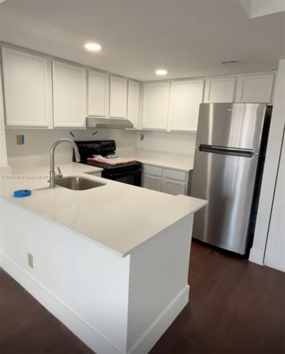 CLEAR LAKE CLUB CONDO - Residential Lease