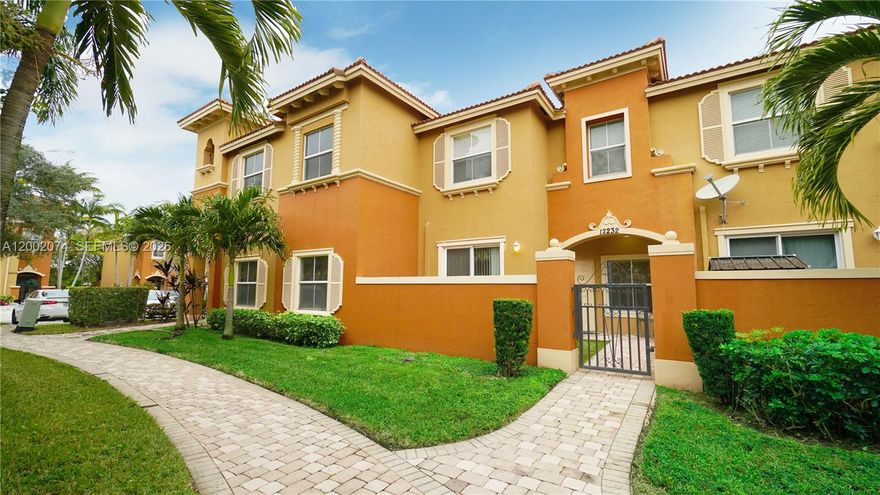 This is a very comfortable, 3 bedroom  Townhome in Martinique in Miramar. This property has living and dining areas on the 1st floor with one half bathroom. The 2nd floor has the three bedrooms alongside the two full bathrooms. This home has ceramic tile floors on the 1st floor and laminate flooring upstairs.