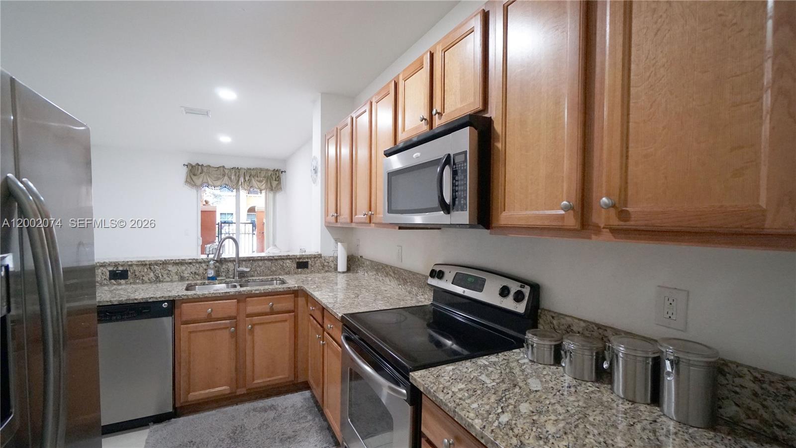 MARTINIQUE NO 1 CONDO - Residential Lease