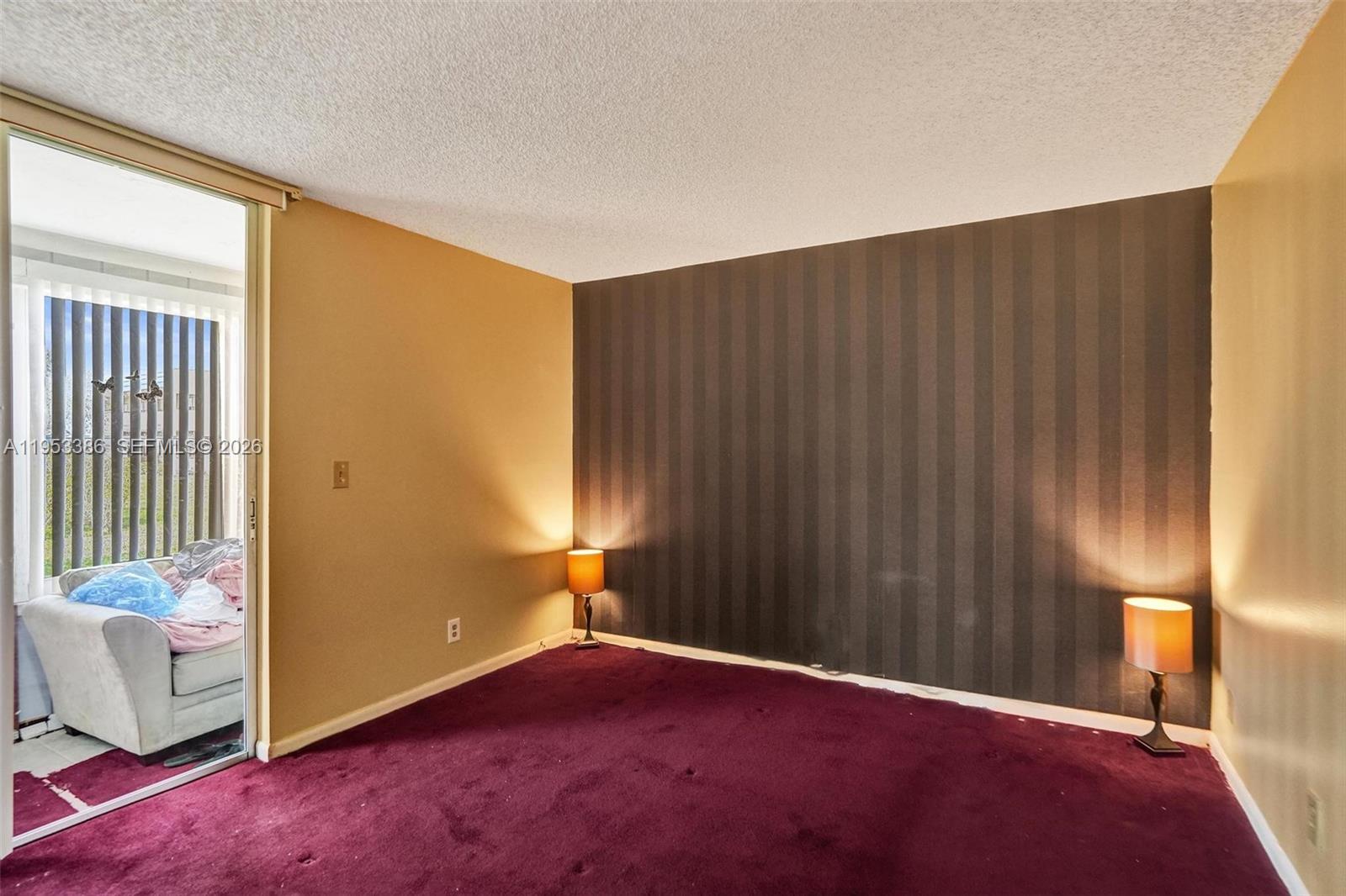 SUNRISE LAKES 111 CONDO - Residential