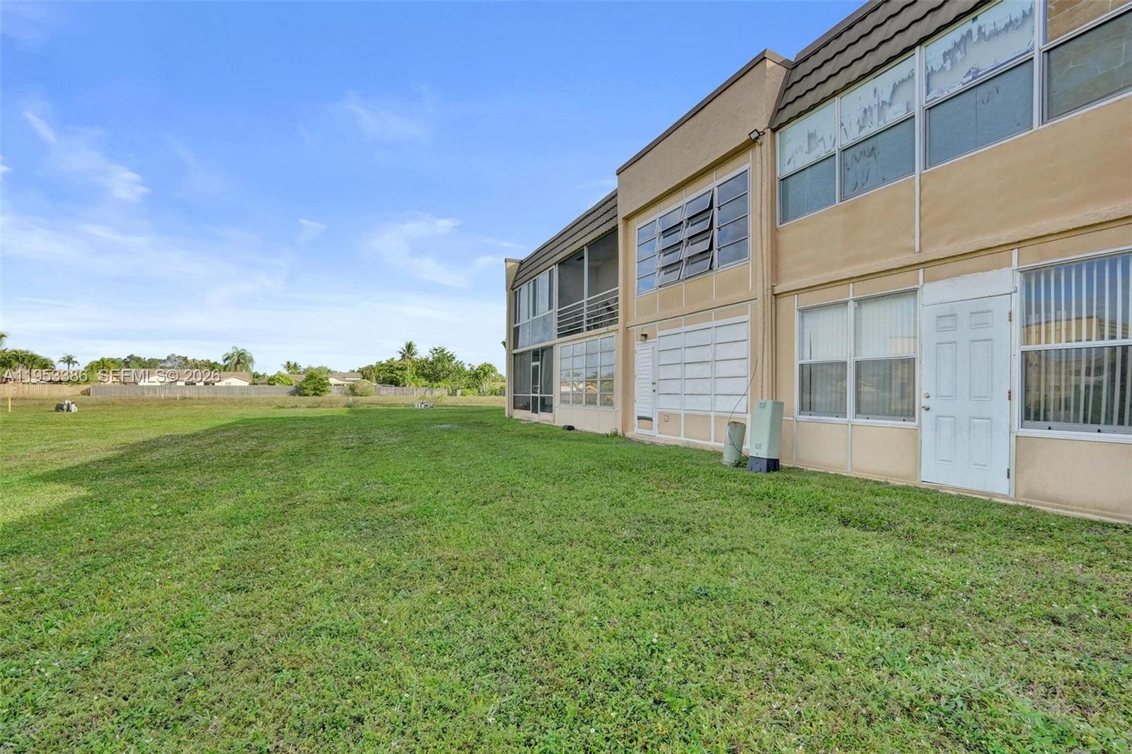 SUNRISE LAKES 111 CONDO - Residential