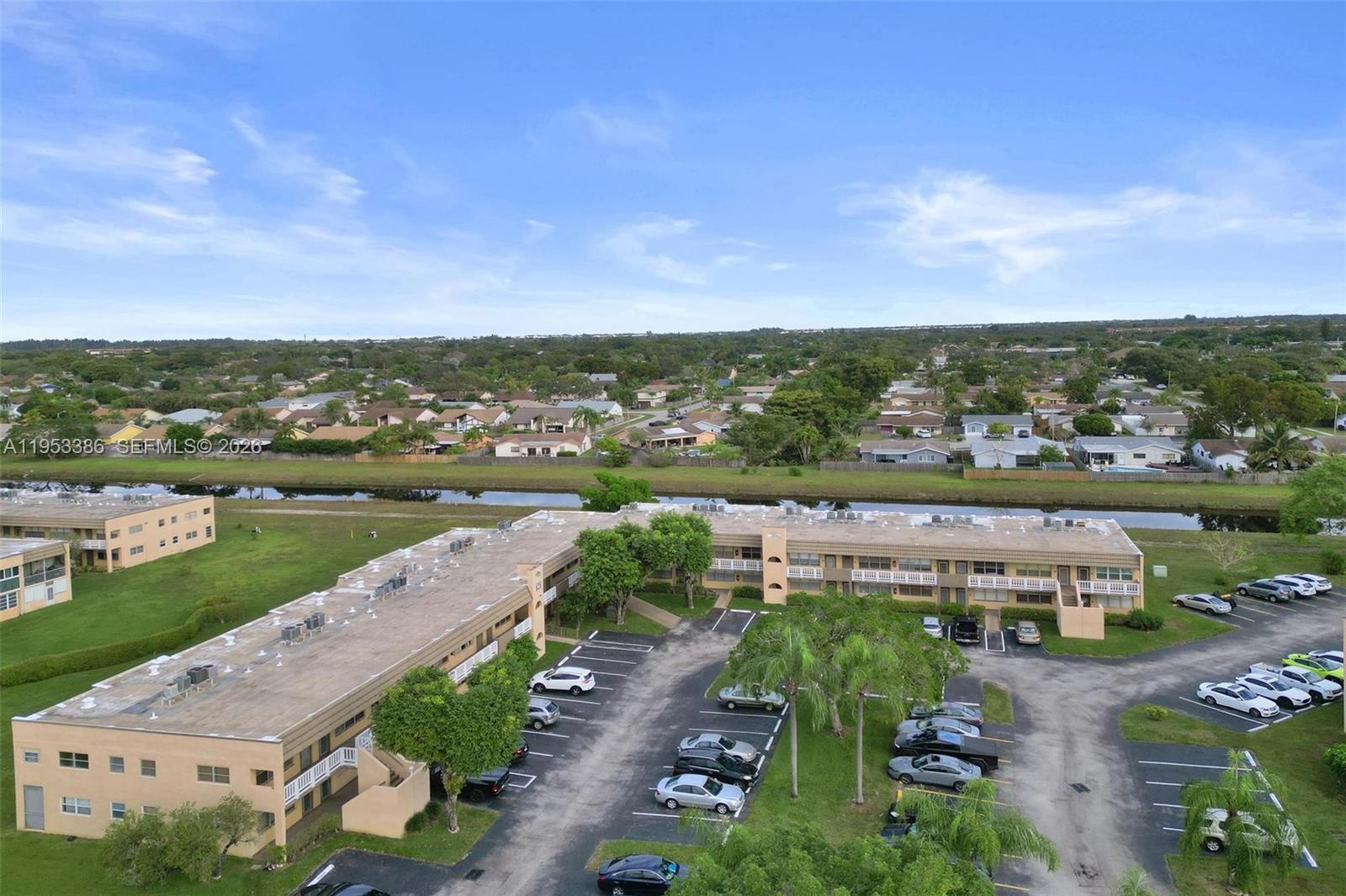 SUNRISE LAKES 111 CONDO - Residential