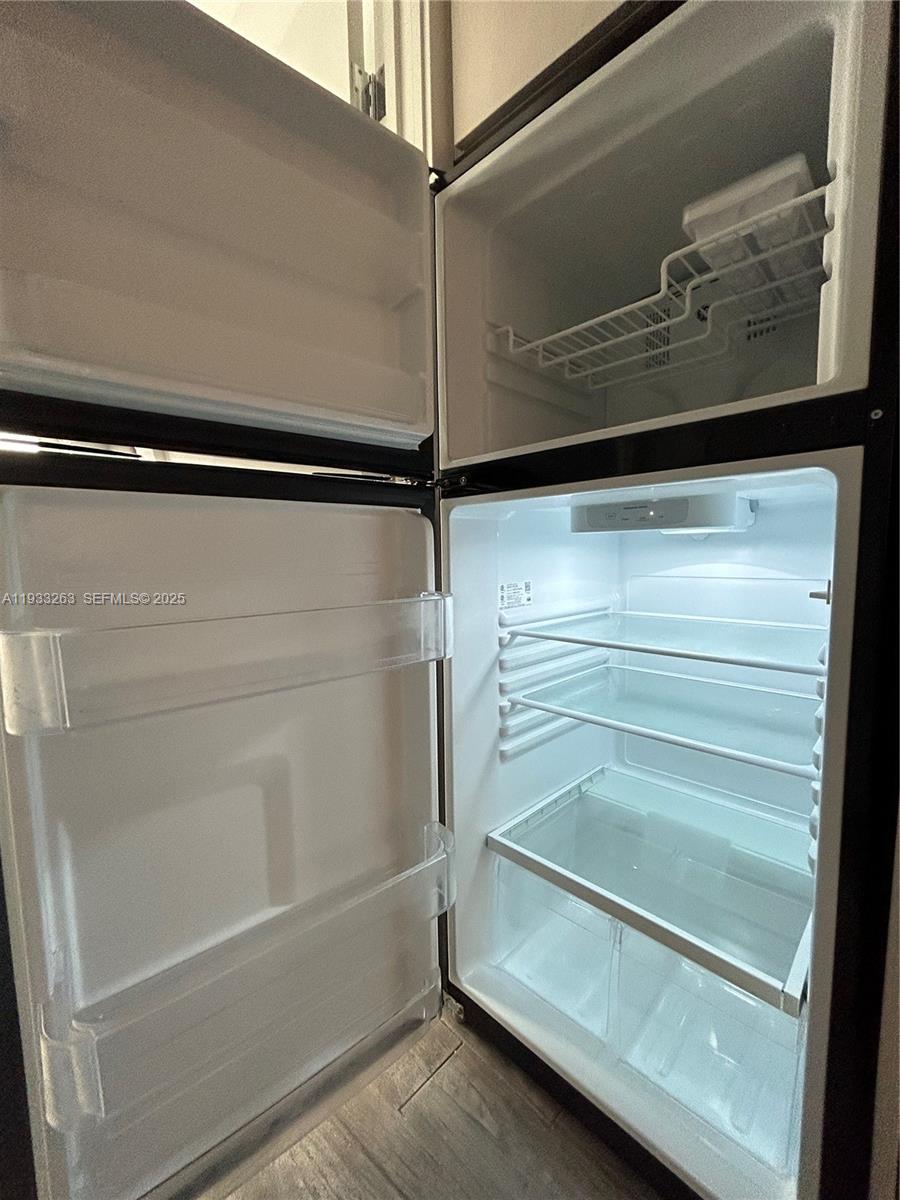 1035 EUCLID CONDO - Residential Lease