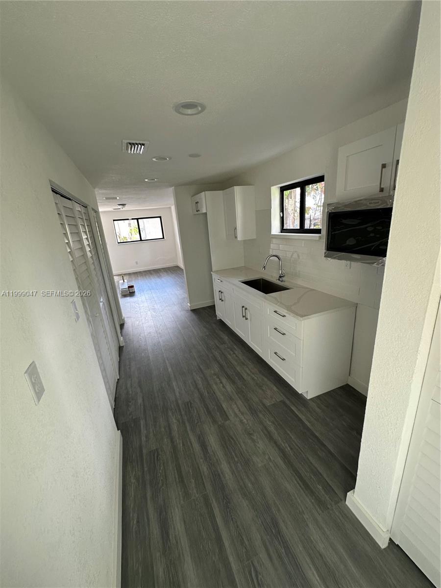 FROW HOMESTEAD - Residential Lease