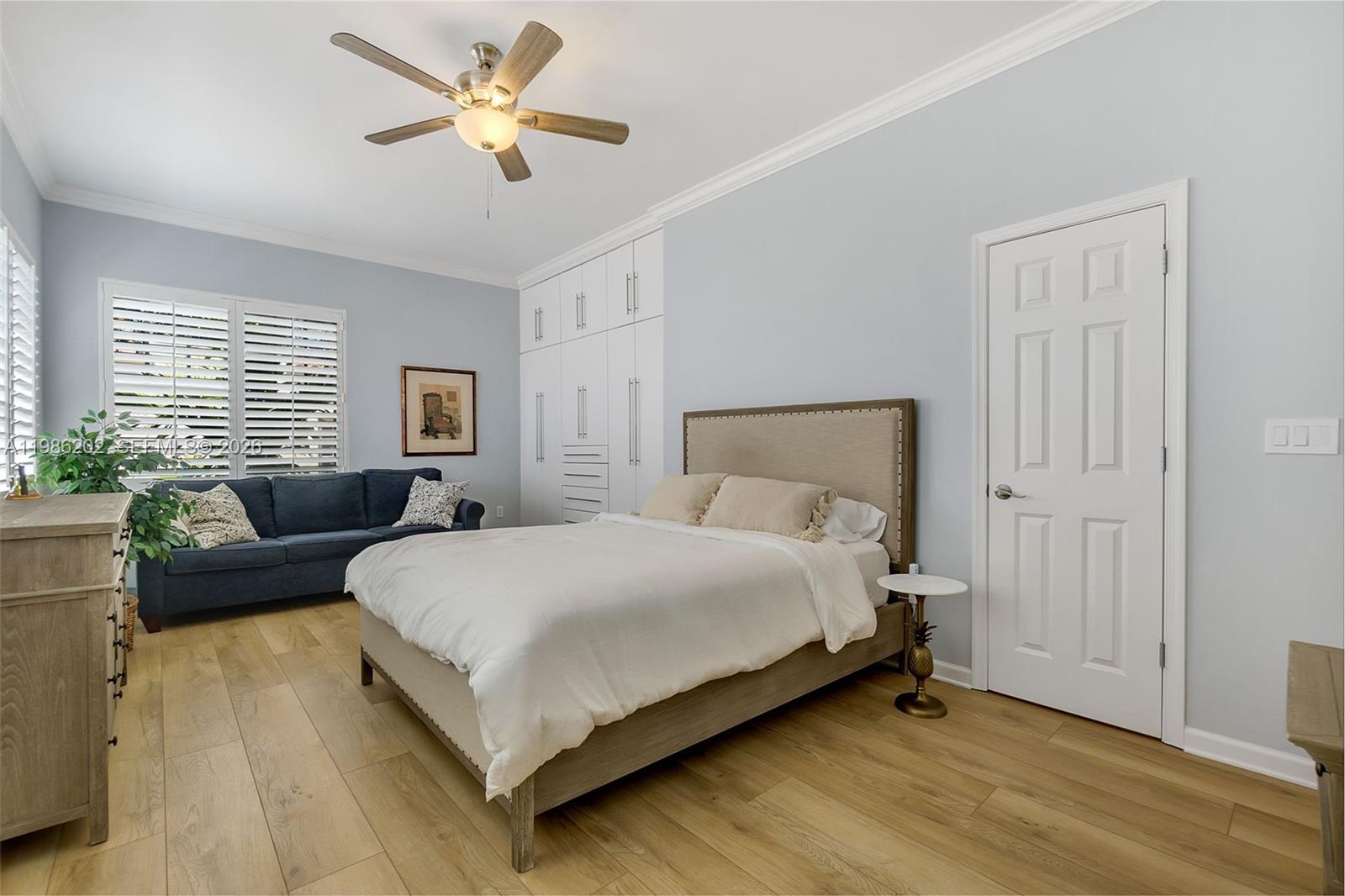 2870 PINE TREE CONDO - Residential