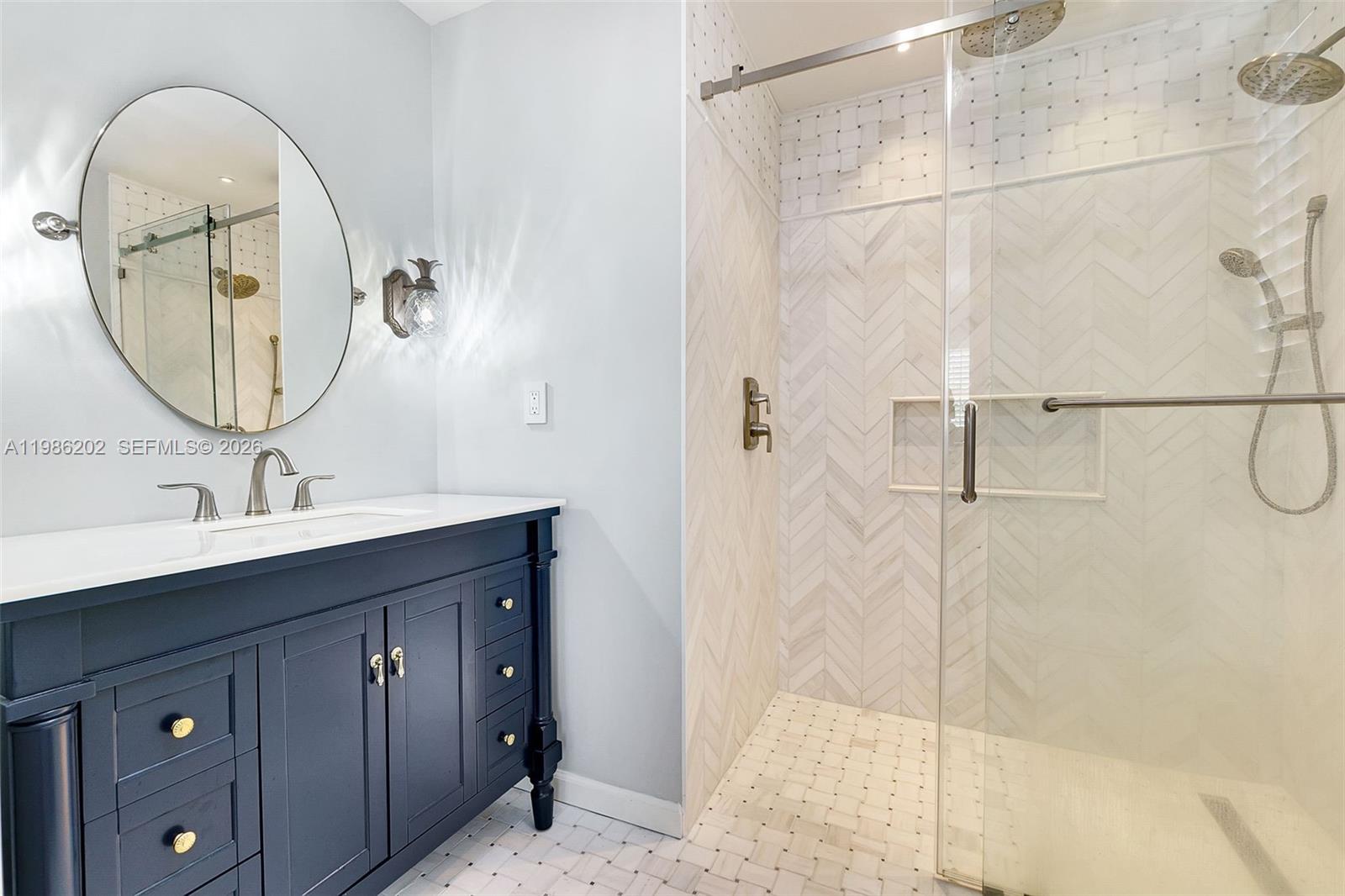 2870 PINE TREE CONDO - Residential