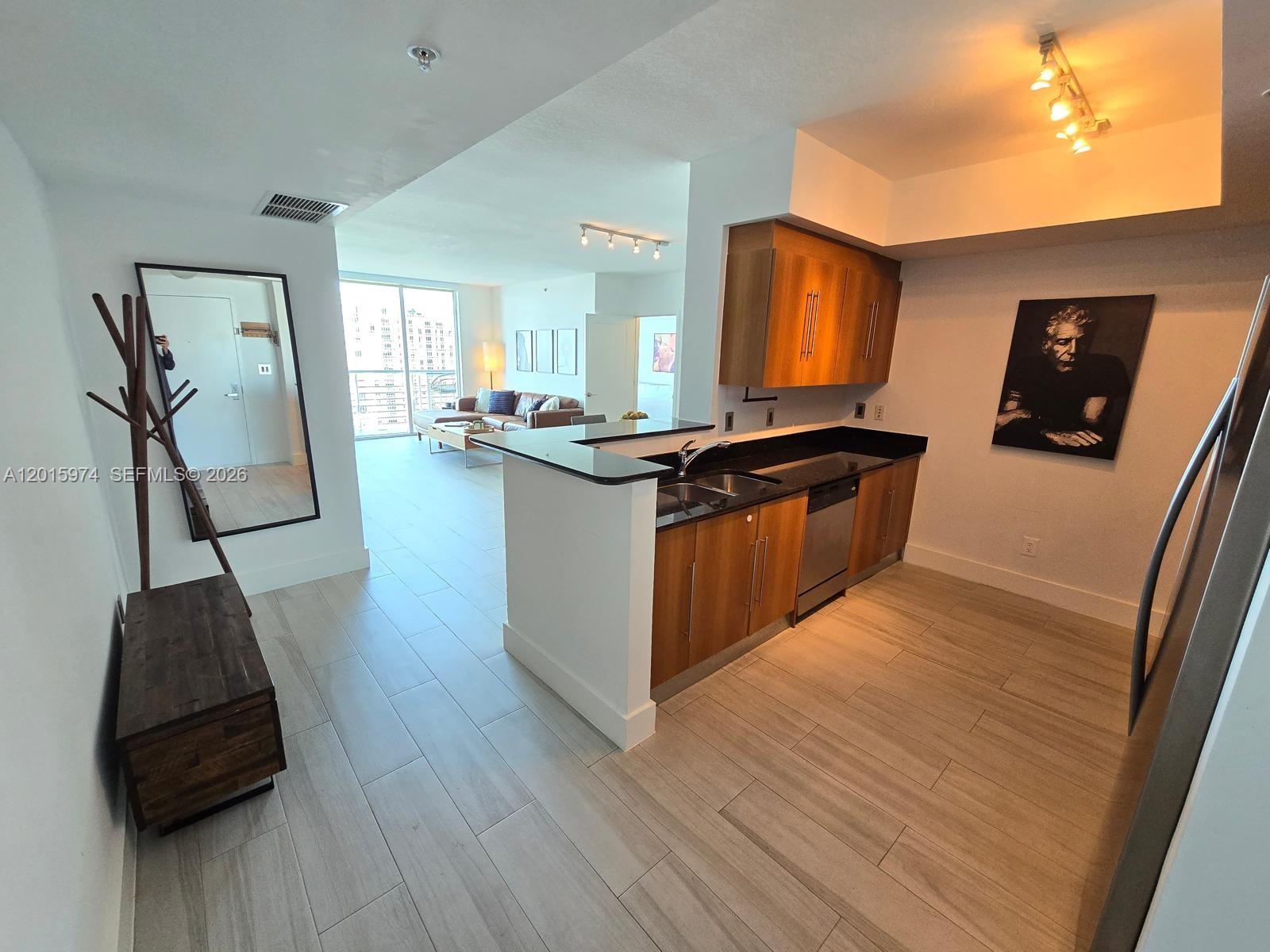 325 S Biscayne Blvd 3719