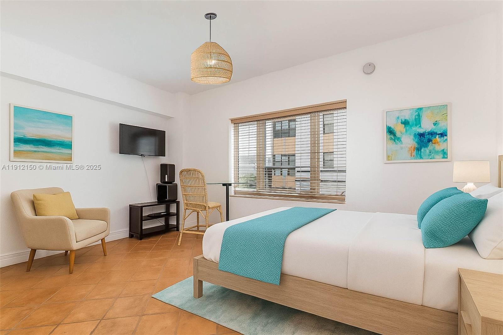 Mantel Condo - Residential