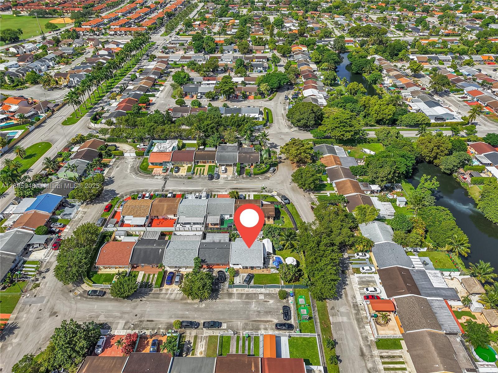 ROYALE GREEN TOWNHOUSE SE - Residential