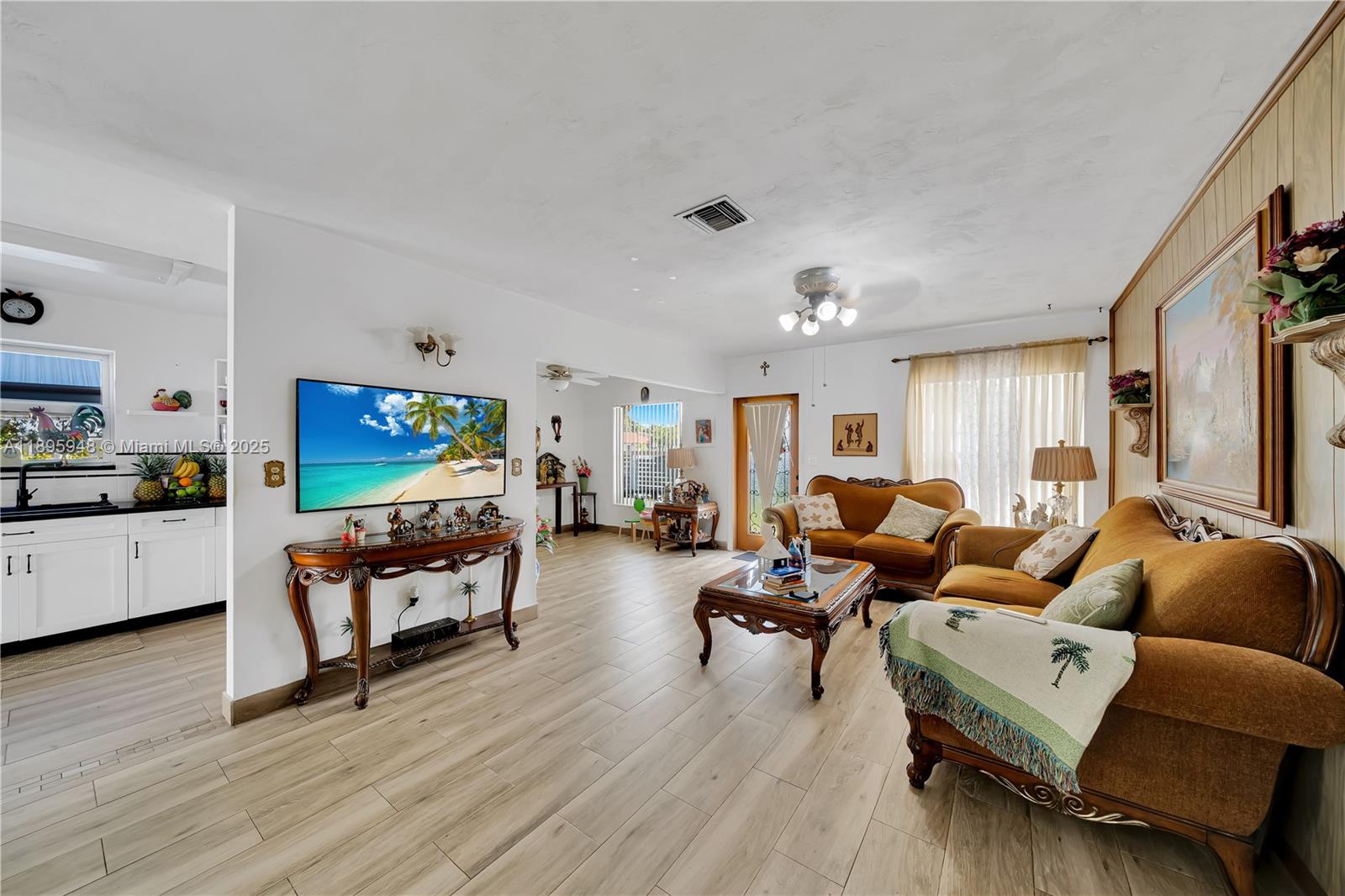 ROYALE GREEN TOWNHOUSE SE - Residential