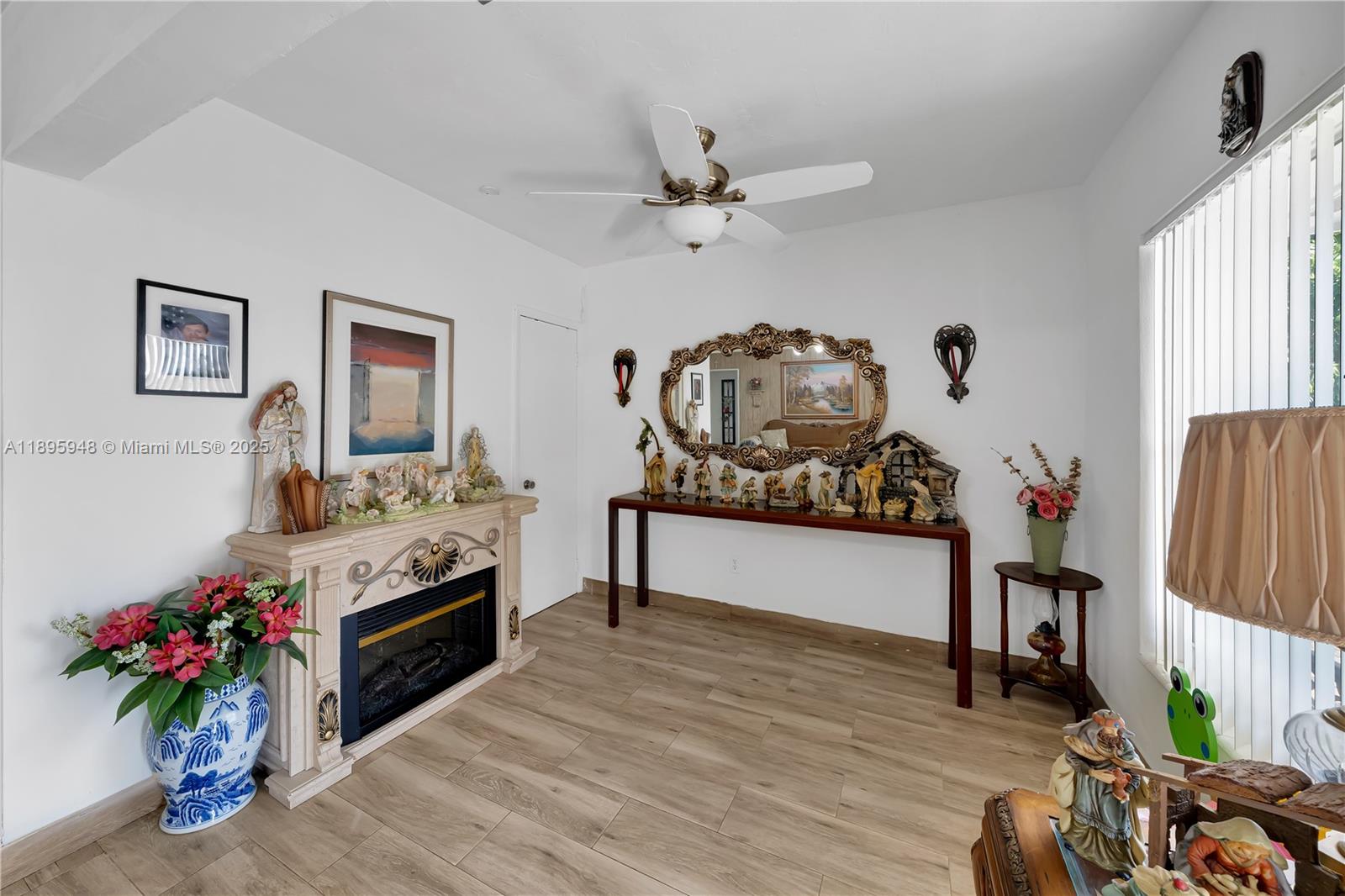 ROYALE GREEN TOWNHOUSE SE - Residential