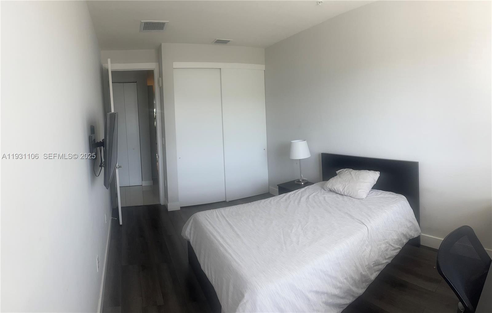 LANDMARK AT DORAL - Residential Lease