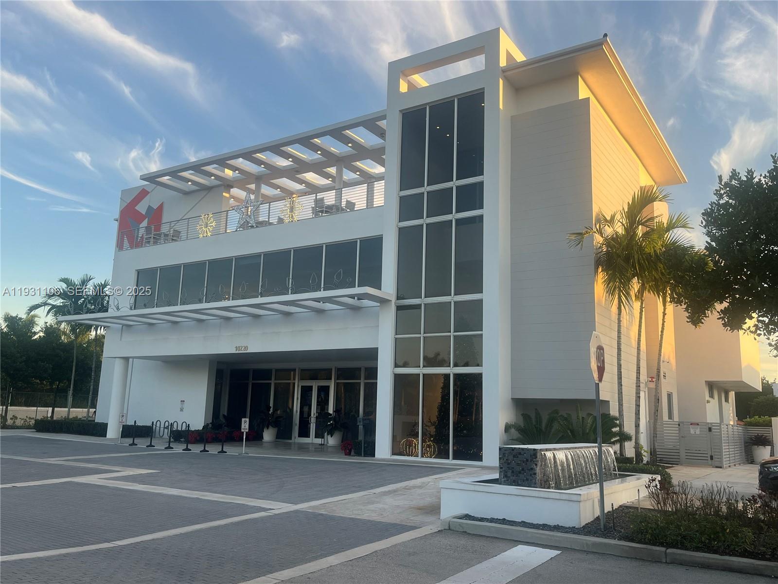 LANDMARK AT DORAL - Residential Lease