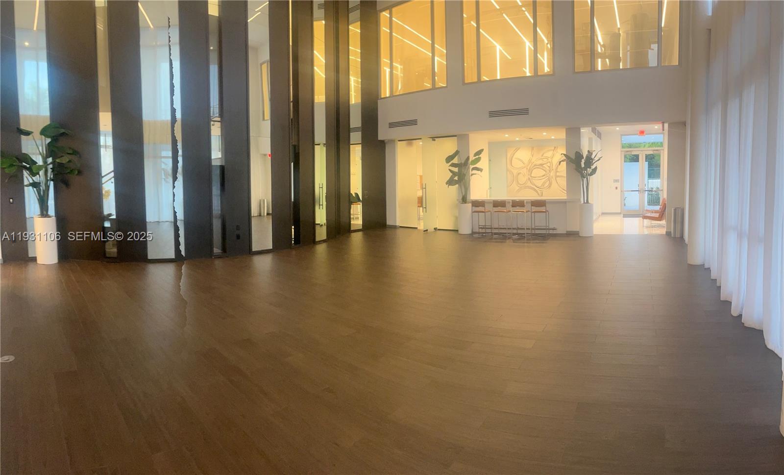 LANDMARK AT DORAL - Residential Lease