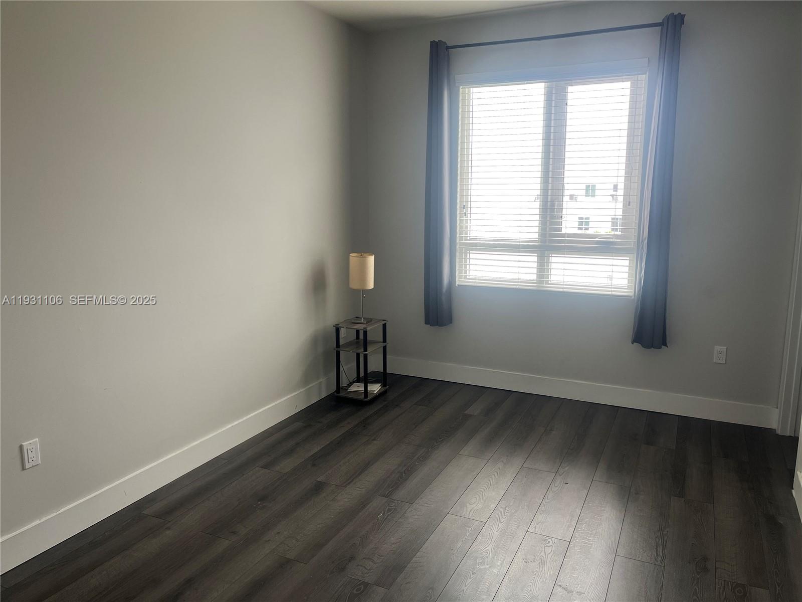 LANDMARK AT DORAL - Residential Lease