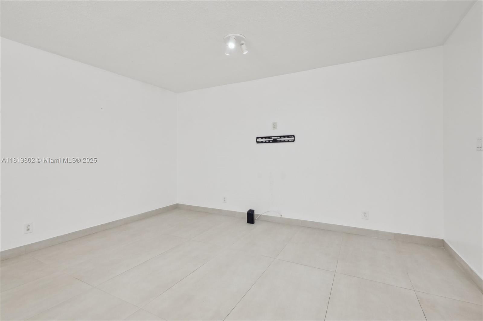 DESOTO PARK NORTH CONDO - Residential