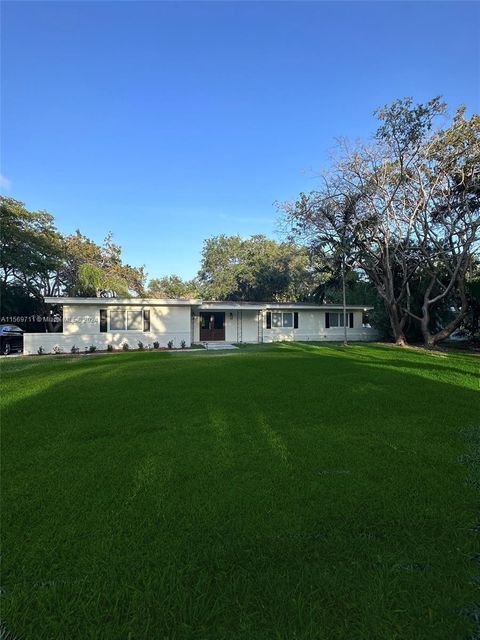 9255 SW 72nd Ave, Pinecrest, FL 33156 - MLS#: A11569711