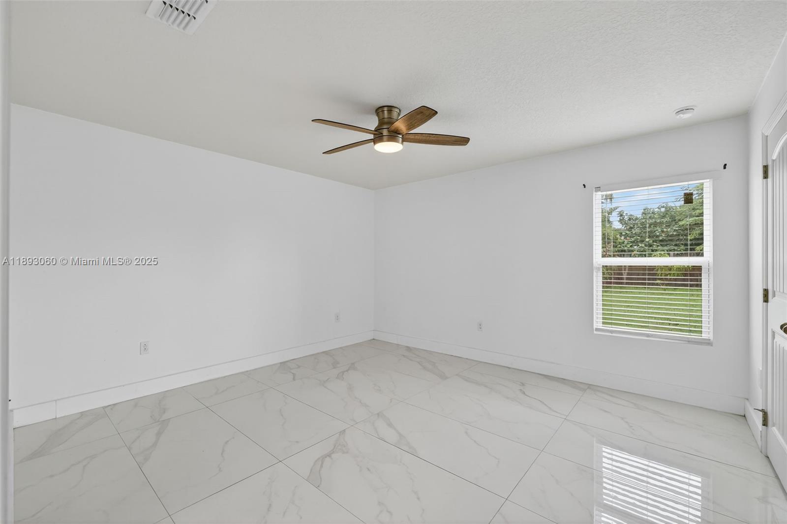 PORT ST LUCIE SECTION 10 - Residential