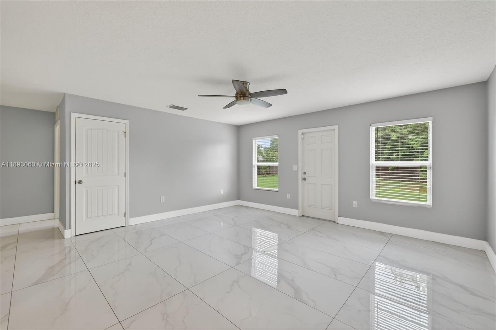 PORT ST LUCIE SECTION 10 - Residential