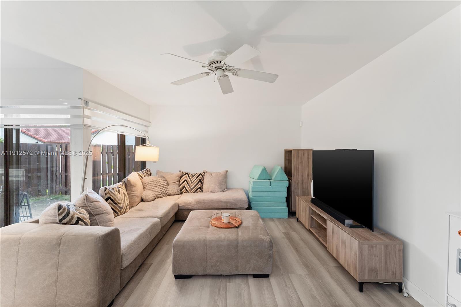 CROSSINGS VILLAGE HOMES C - Residential