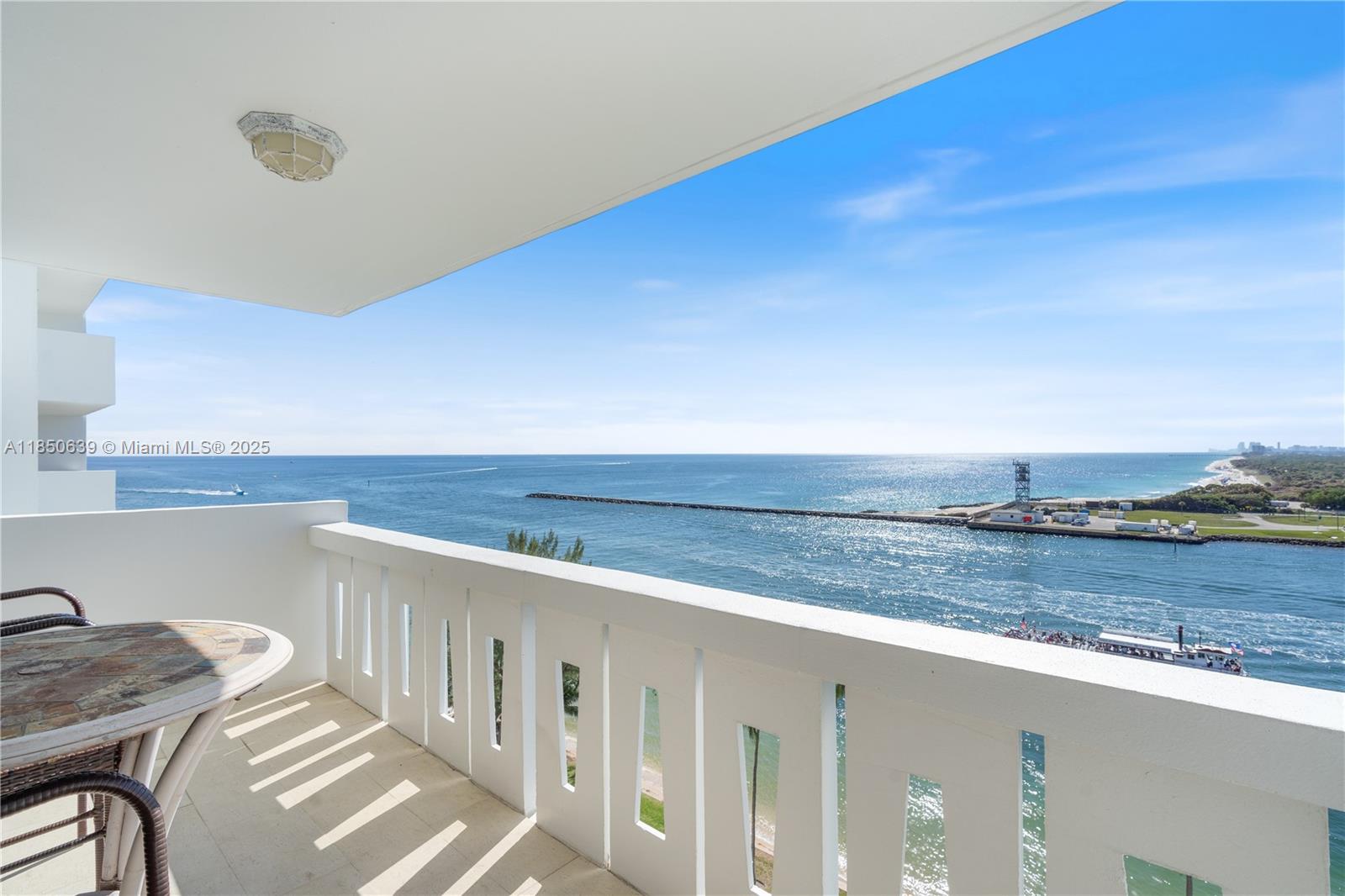 2100 S OCEAN DR 11J