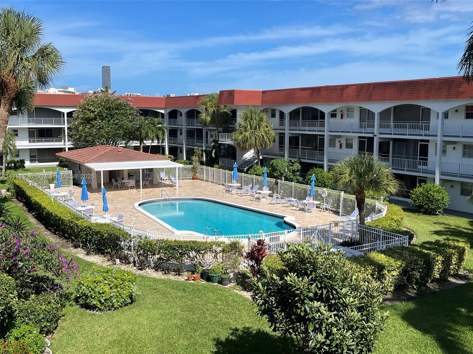 Property for Sale at 581 Blue Heron Dr 314-B, Hallandale Beach, Broward County, Florida - Bedrooms: 2 
Bathrooms: 2  - $199,000
