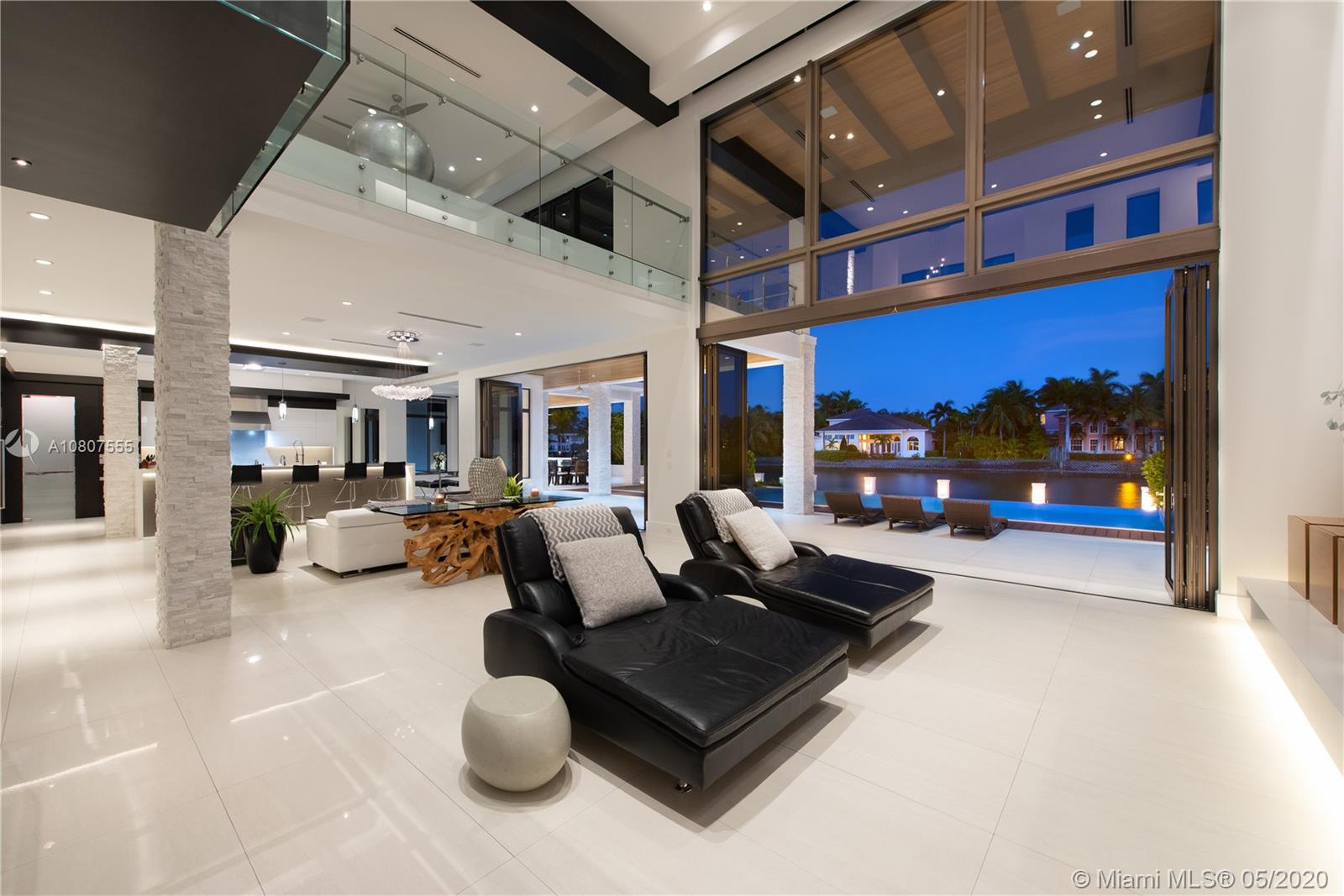 HOLLYWOOD GOLF ESTATES SE - Residential