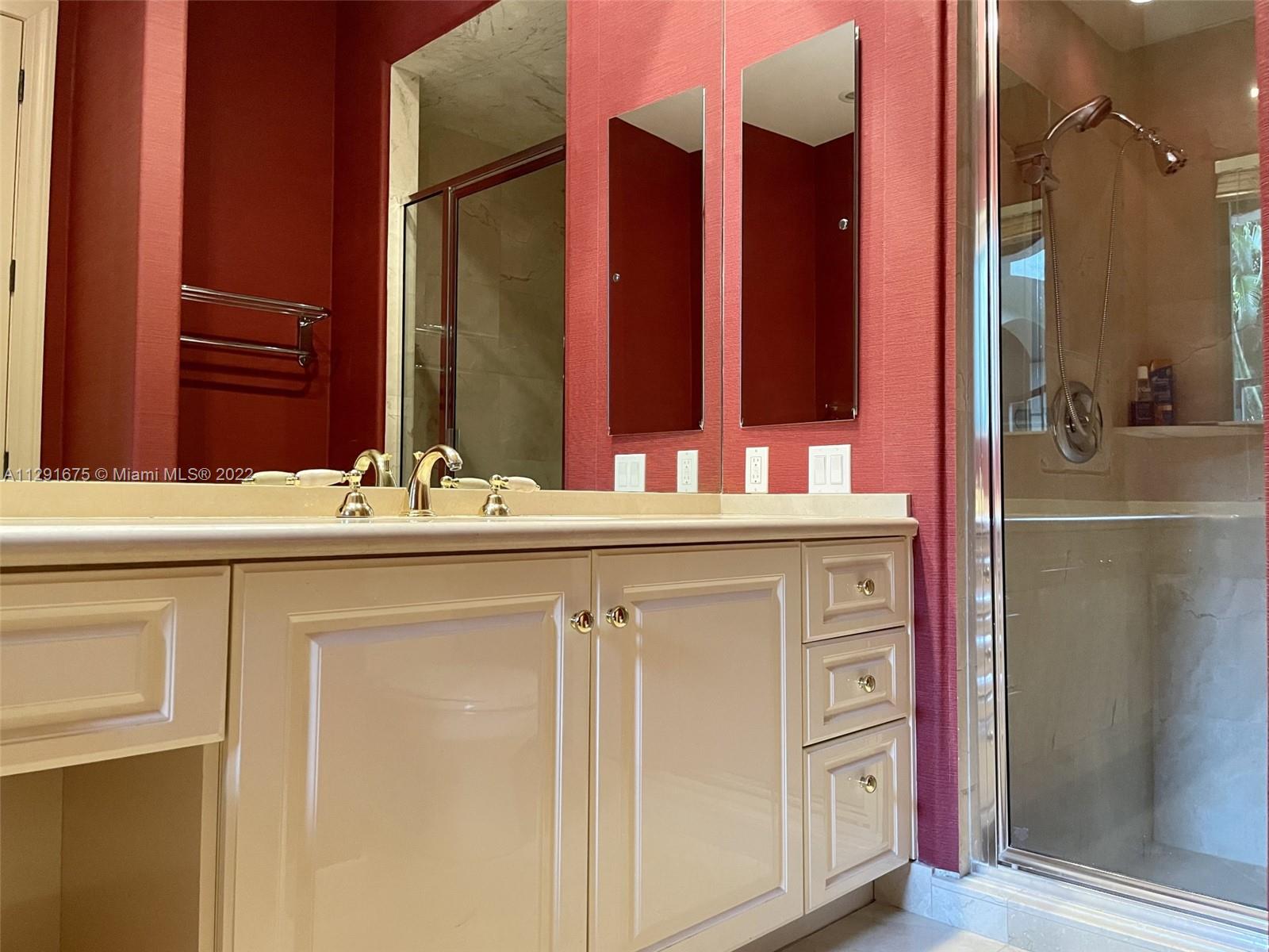 Chateau - Residential